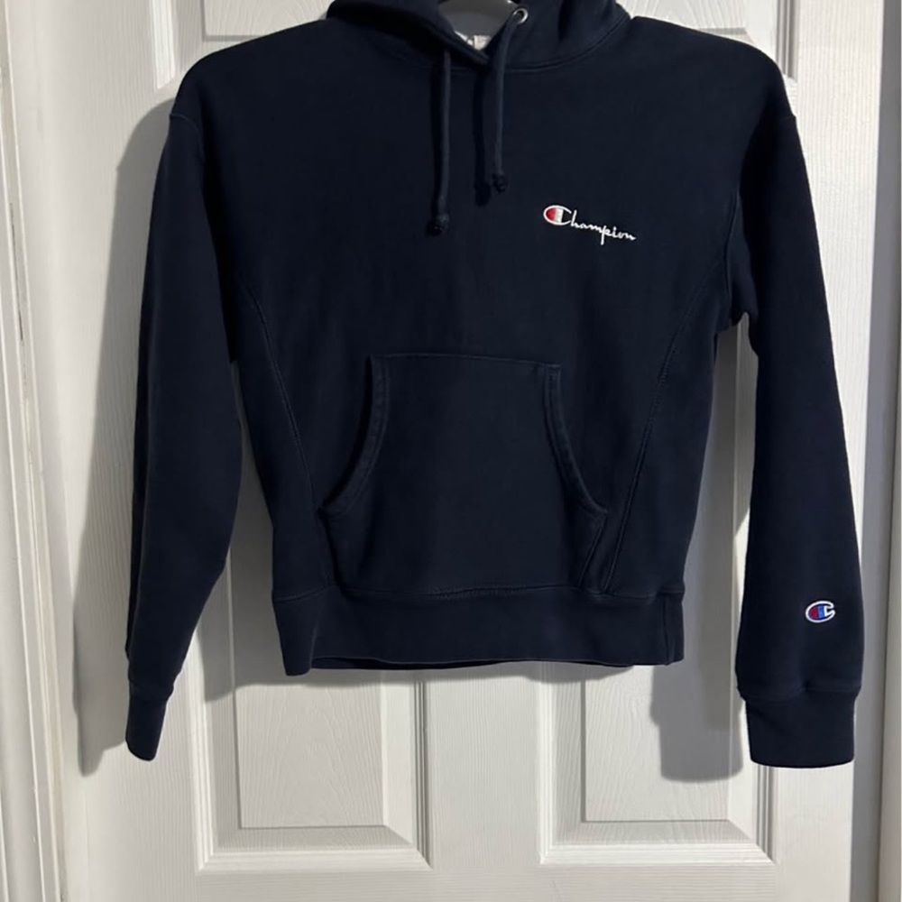 Champion Dark Blue Sweatshirt